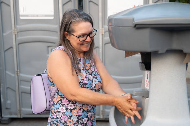 Best Luxury portable toilet rental  in Old Jamestown, MO